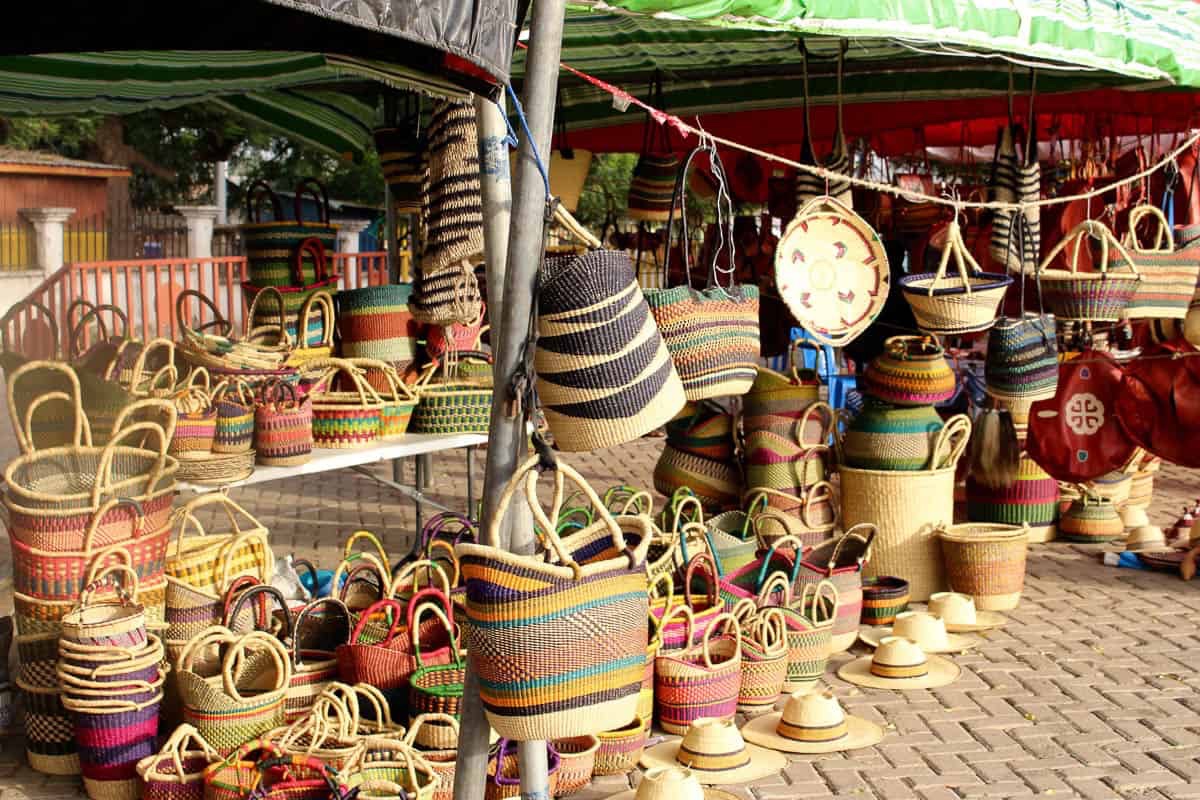 Discover Authentic Ghanaian Souvenirs: A Shopper’s Guide to Craft Villages and Markets